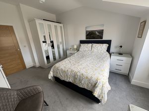 Photo 16- click for photo gallery